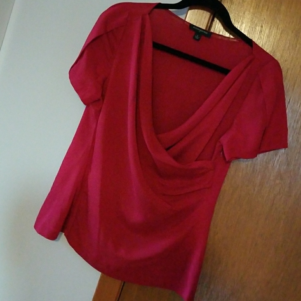Banana Republic red short sleeve faux wrap blouse